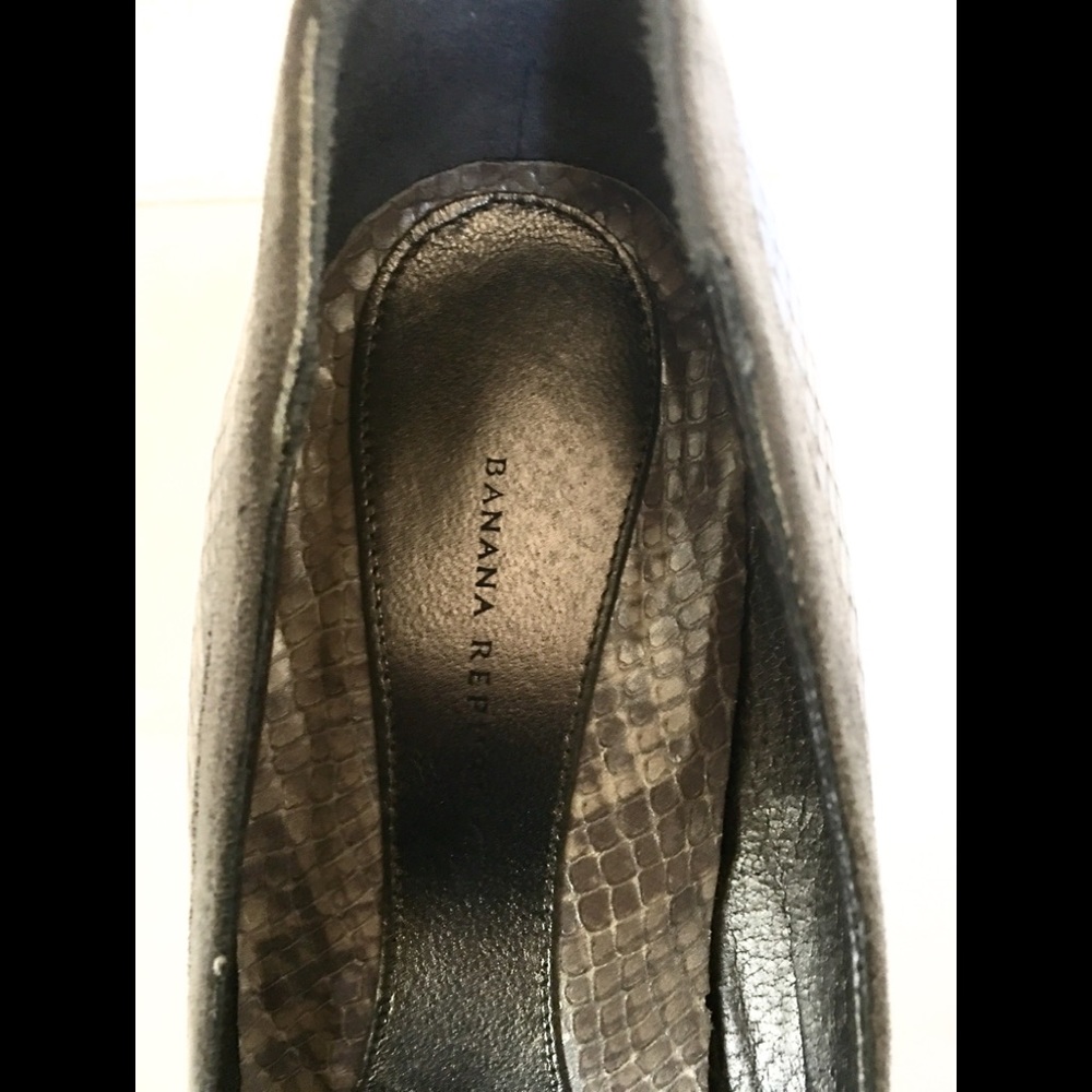Banana Republic Python Snake Leather Pump Heels - image 6